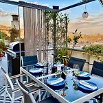 Terrazza Su - 300sqm Rooftop Penthouse W Sea & Views - Close To Aquarium *