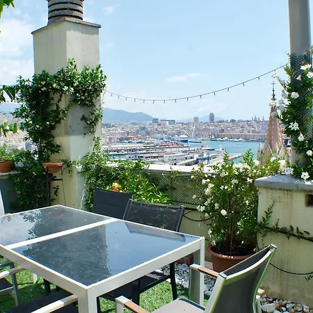Lejlighed Terrazza Su - Attico Panoramico Vicino Acquario E Centro Citta Genova