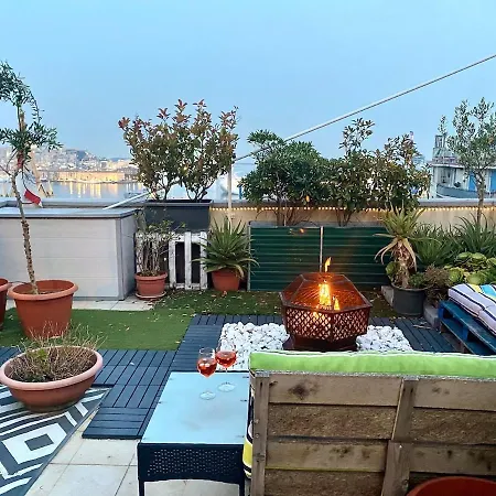 Terrazza Su - Attico Panoramico Vicino Acquario E Centro Citta Apartment