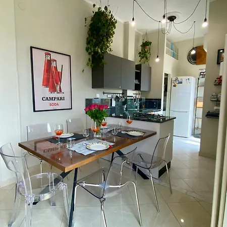 Terrazza Su - Attico Panoramico Vicino Acquario E Centro Citta Διαμέρισμα