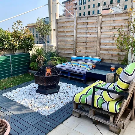 Terrazza Su - Attico Panoramico Vicino Acquario E Centro Citta Διαμέρισμα