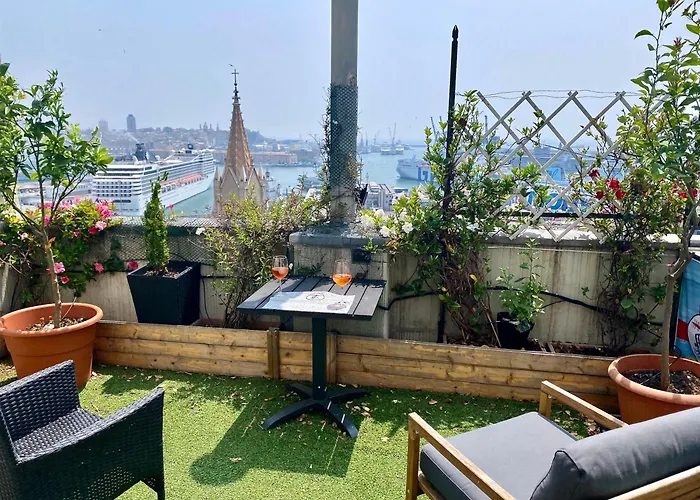 Lägenhet Terrazza Su - Attico Panoramico Vicino Acquario E Centro Citta *
