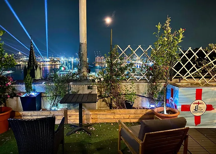 Terrazza Su - Attico Panoramico Vicino Acquario E Centro Citta Apartmán *